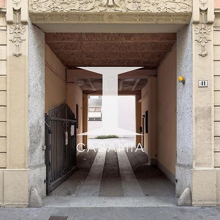 Suite Cavour By Icasamia It Varese Exterior foto